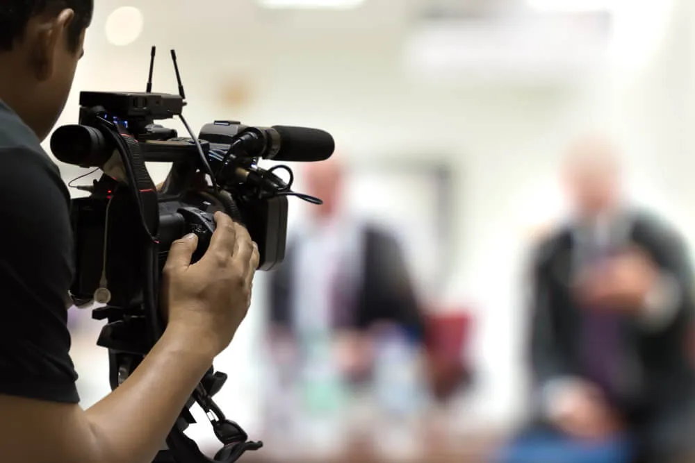 Panels / Press Conferences